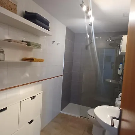 Modern House With 2 Bedrooms Near The Dom wakacyjny *